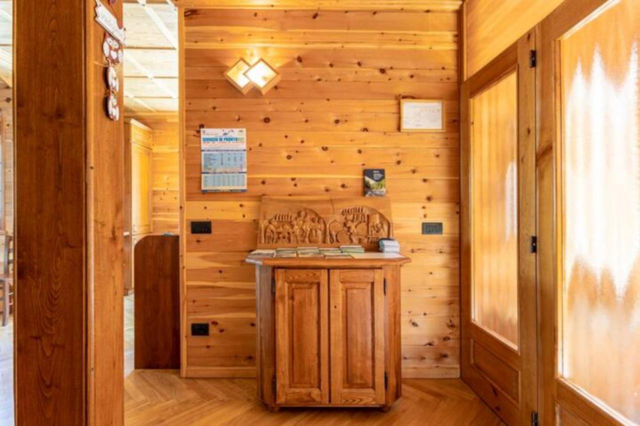 B&B Chalet Il Picchio Varzo Kültér fotó