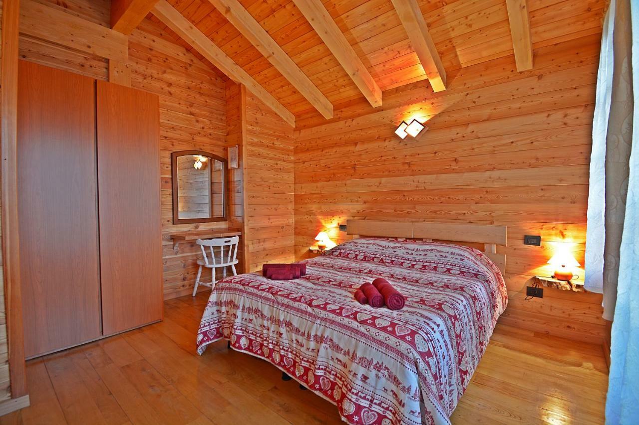 B&B Chalet Il Picchio Varzo Kültér fotó